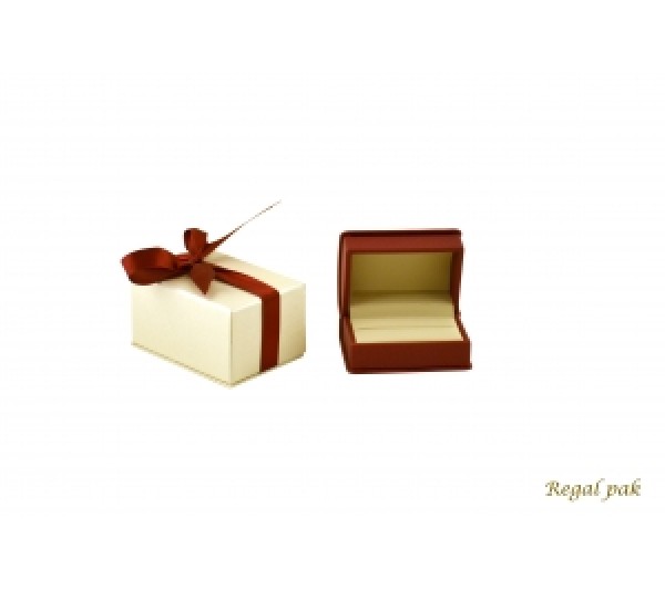 Wilson Collection Leatherette Double Ring Box